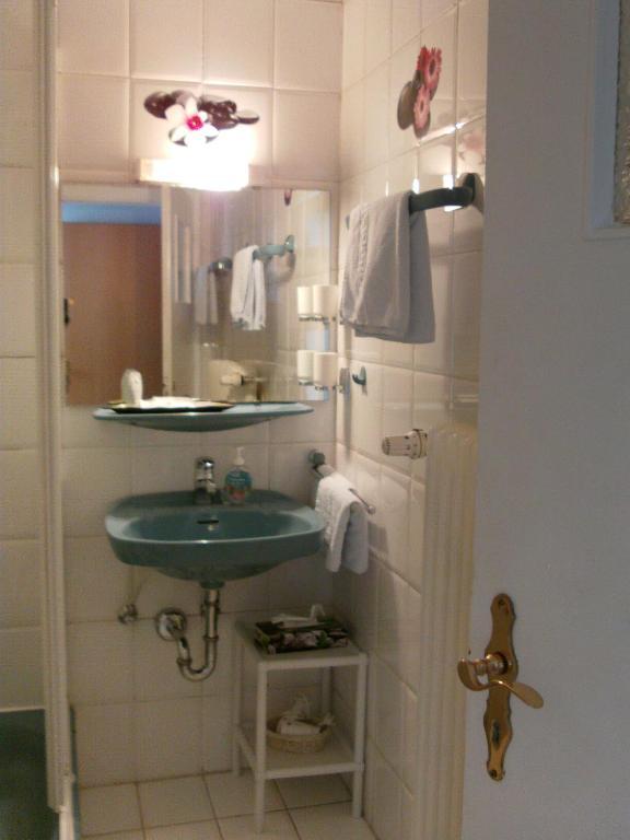 Hotel Martinsklause Meckesheim Chambre photo
