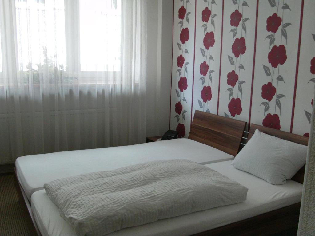 Hotel Martinsklause Meckesheim Chambre photo