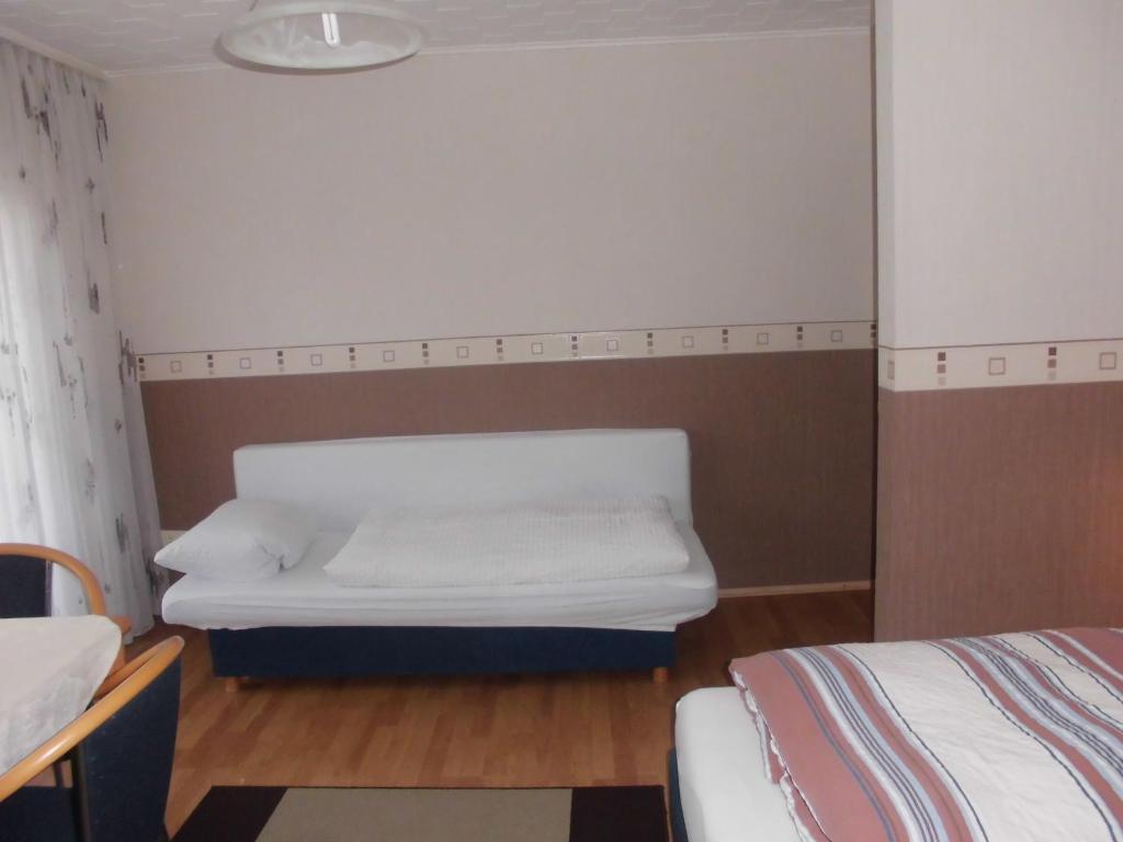 Hotel Martinsklause Meckesheim Chambre photo